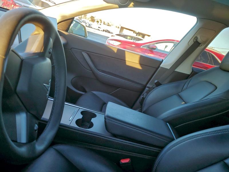 Photo 8 from auction – 2021 TESLA MODEL Y with VIN 5YJYGDEE5MF278300