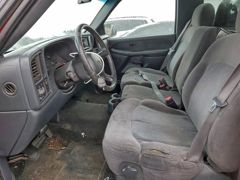 Photo 7 from auction – 2002 CHEVROLET SILVERADO with VIN 1GCEC14V92Z228392