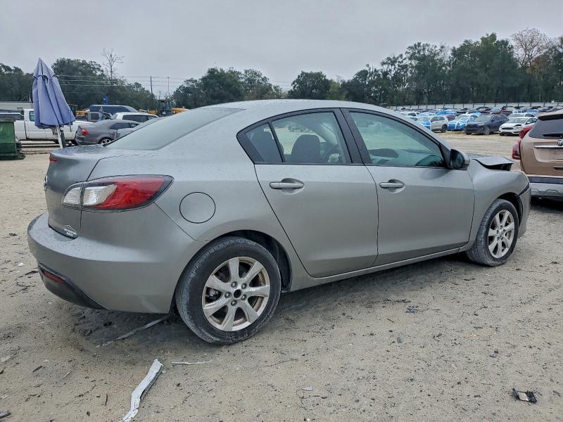 Photo 3 from auction – 2010 MAZDA 3 I with VIN JM1BL1SF7A1232257