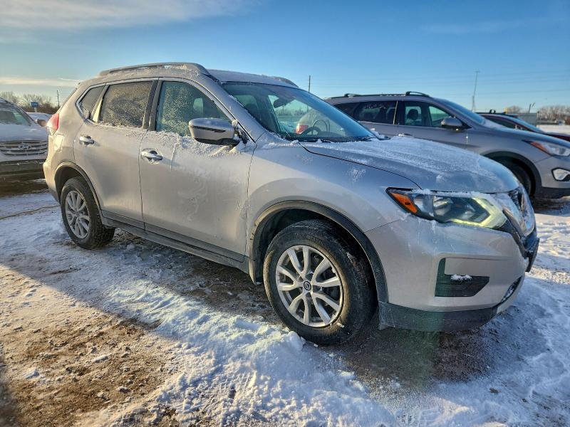 Photo 4 from auction – 2019 NISSAN ROGUE S with VIN 5N1AT2MV3KC844382