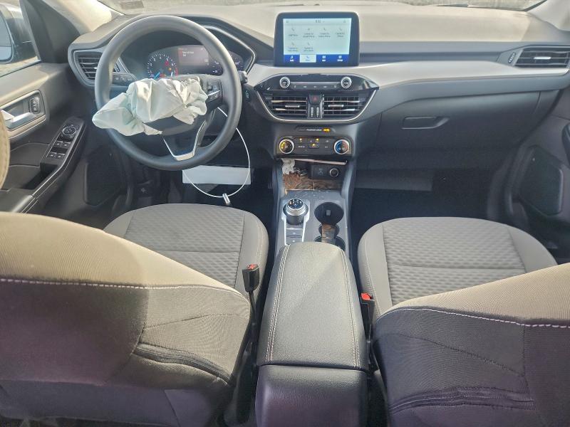 Photo 8 from auction – 2021 FORD ESCAPE SE with VIN 1FMCU9G67MUA18585