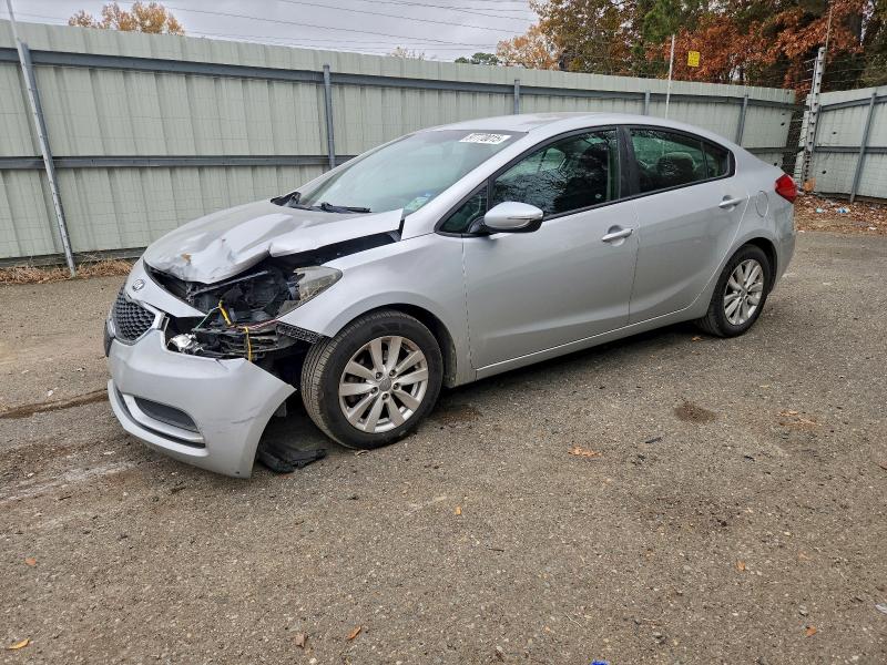 KIA FORTE LX 2016 with VIN KNAFX4A66G5558395 - Photo from auction