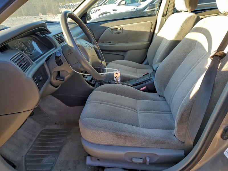 Photo 7 from auction – 2001 TOYOTA CAMRY CE with VIN 4T1BG22K41U022703