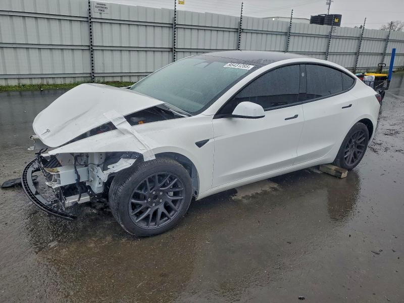 TESLA MODEL 3 2024 with VIN 5YJ3E1EA7RF738124 - Photo from auction