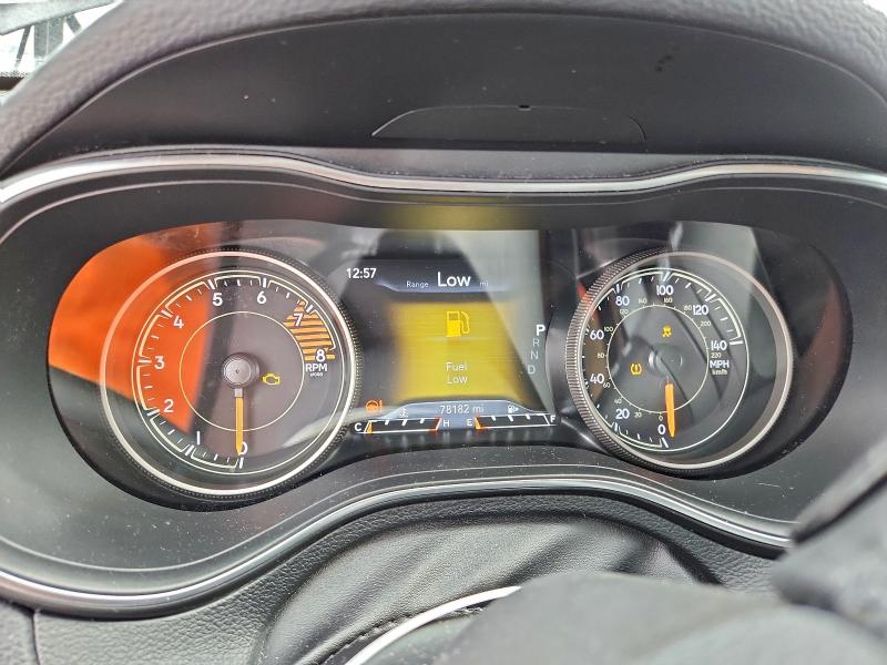 Photo 9 from auction – 2019 JEEP CHEROKEE L with VIN 1C4PJMDX4KD475818