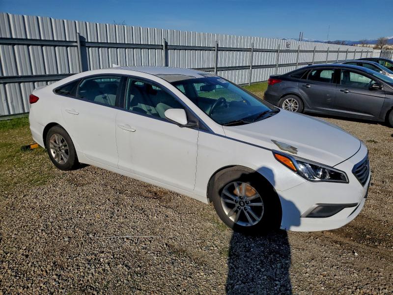 Photo 4 from auction – 2016 HYUNDAI SONATA SE with VIN 5NPE24AF5GH376975