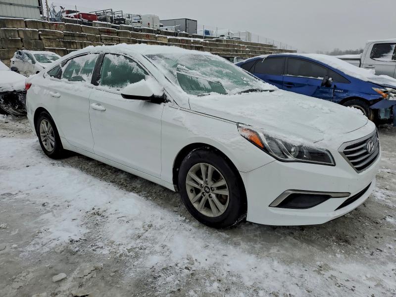 Photo 4 from auction – 2016 HYUNDAI SONATA SE with VIN 5NPE24AF0GH356813