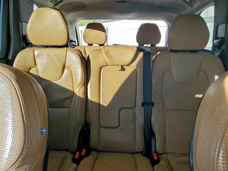 Photo 10 from auction – 2016 VOLVO XC90 T6 with VIN YV4A22PL7G1065634