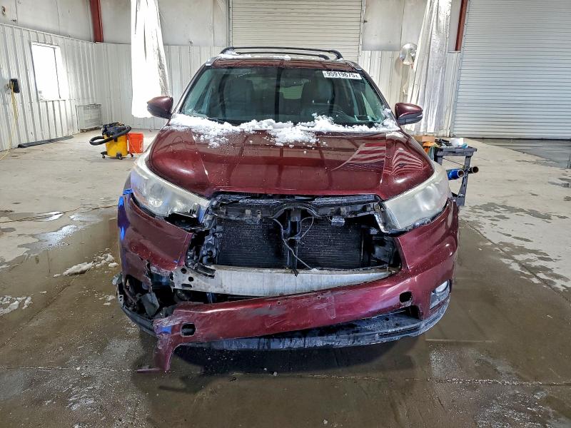 Photo 5 from auction – 2016 TOYOTA HIGHLANDER with VIN 5TDJKRFHXGS252068