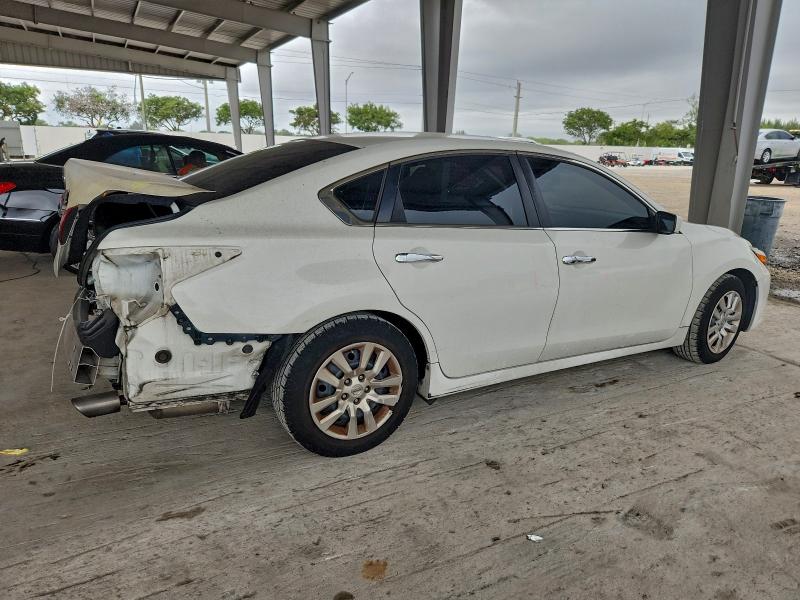 Photo 3 from auction – 2017 NISSAN ALTIMA with VIN 1N4AL3AP3HN337503