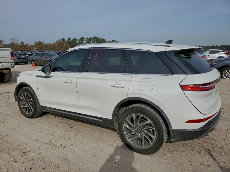 Photo 2 from auction – 2020 LINCOLN CORSAIR with VIN 5LMCJ1C96LUL31388