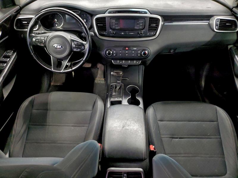 Photo 8 from auction – 2016 KIA SORENTO LX with VIN 5XYPGDA33GG168780