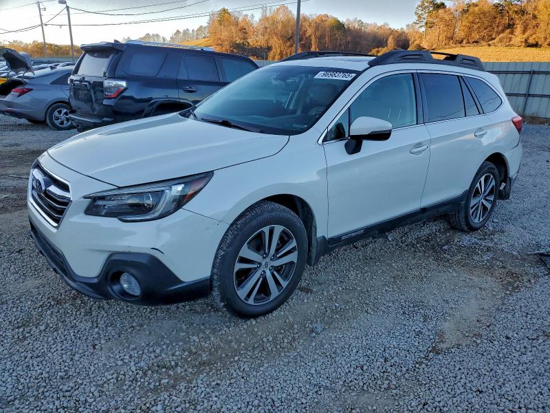 SUBARU OUTBACK 3. 2018 с VIN 4S4BSENC7J3373406 - Фото с аукциона