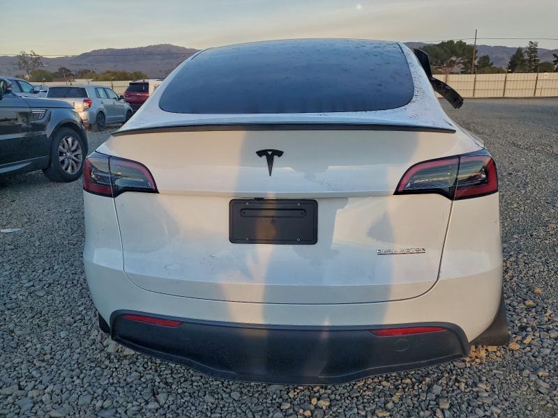 Photo 6 from auction – 2023 TESLA MODEL Y with VIN 7SAYGDEF1PF945444