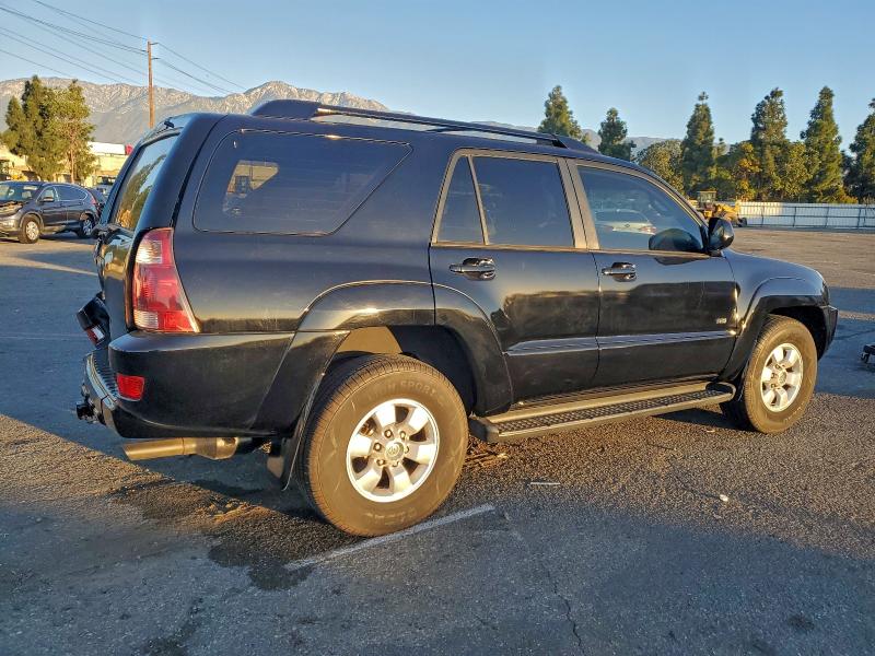 Photo 3 from auction – 2005 TOYOTA 4RUNNER SR with VIN JTEZU14R050062933
