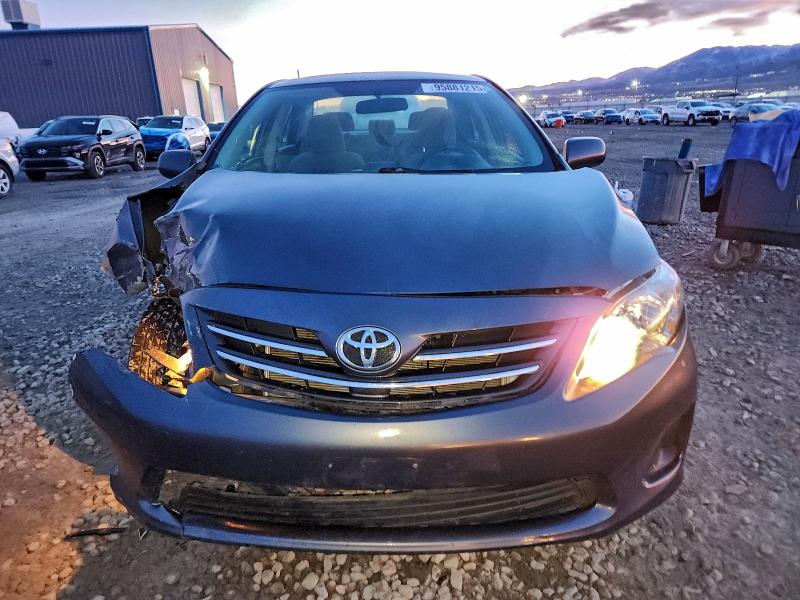 Фото 5 с аукциона – 2013 TOYOTA COROLLA BA с VIN 2T1BU4EE8DC004947