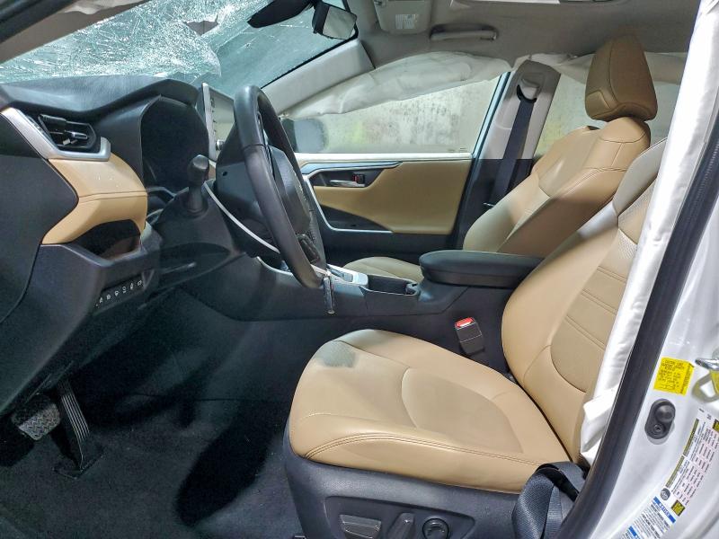Photo 7 from auction – 2022 TOYOTA RAV4 LIMIT with VIN 2T3N1RFV9NW266579