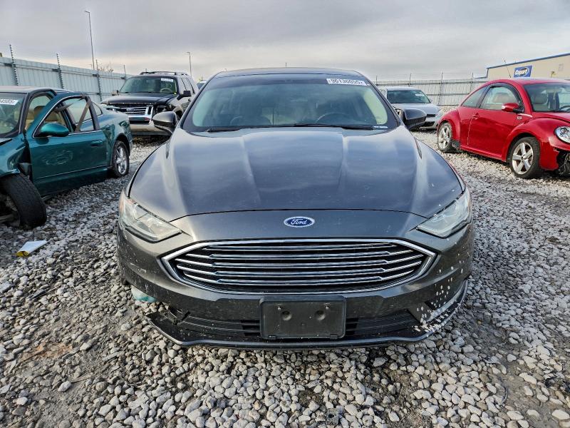 Photo 5 from auction – 2017 FORD FUSION S with VIN 3FA6P0G77HR292854