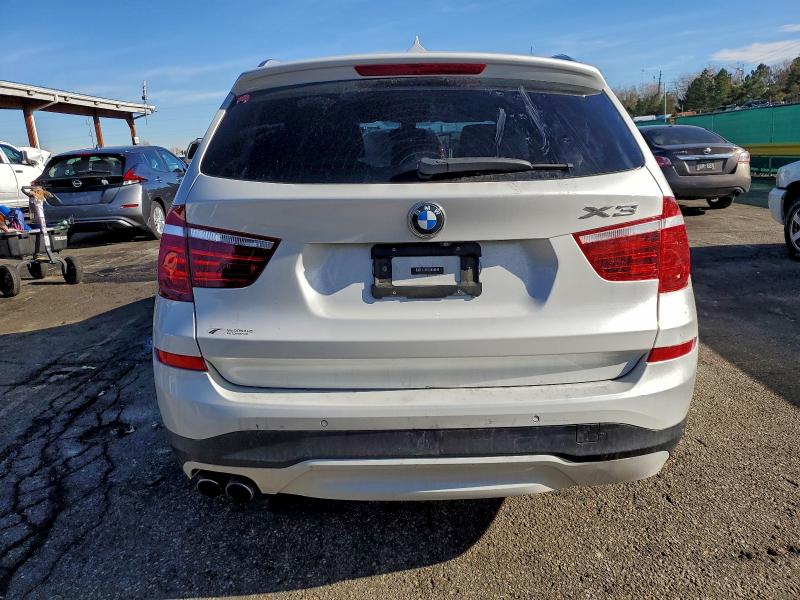 Photo 6 from auction – 2017 BMW X3 XDRIVE2 with VIN 5UXWX9C39H0T19598
