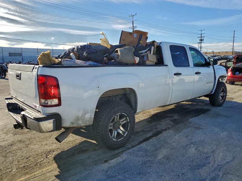 Photo 3 from auction – 2007 GMC SIERRA C25 with VIN 1GTHC23K27F505791