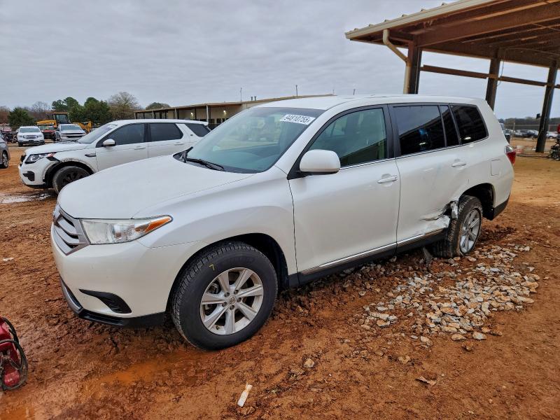 TOYOTA HIGHLANDER 2013 with VIN 5TDZA3EH1DS034570 - Photo from auction