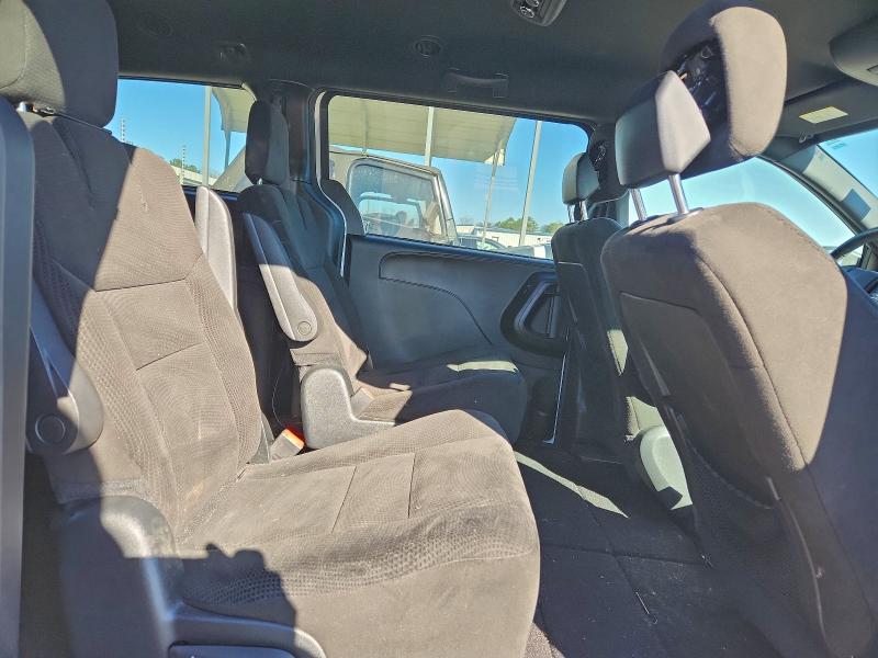 Photo 11 from auction – 2017 DODGE GRAND CARA with VIN 2C4RDGBG2HR675493