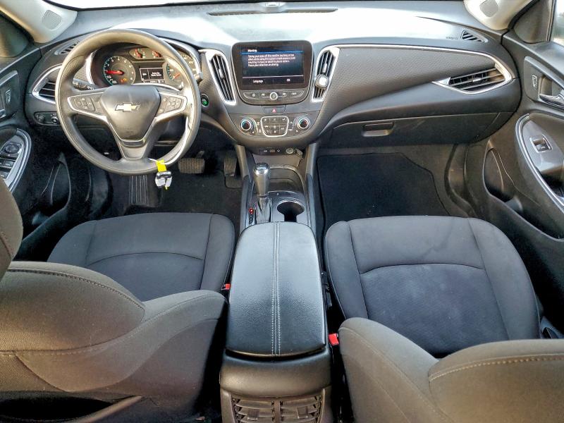 Photo 8 from auction – 2019 CHEVROLET MALIBU with VIN 1G1ZD5STXKF158449