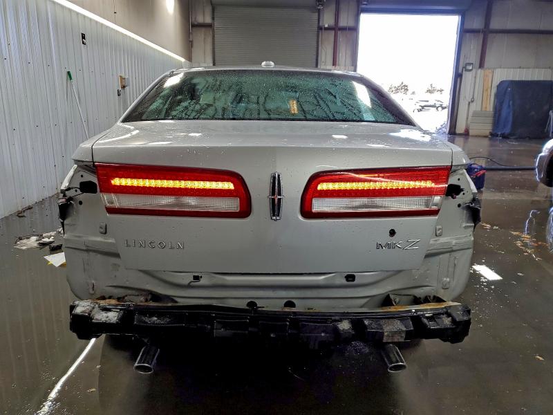 Photo 6 from auction – 2010 LINCOLN MKZ with VIN 3LNHL2GC3AR647513