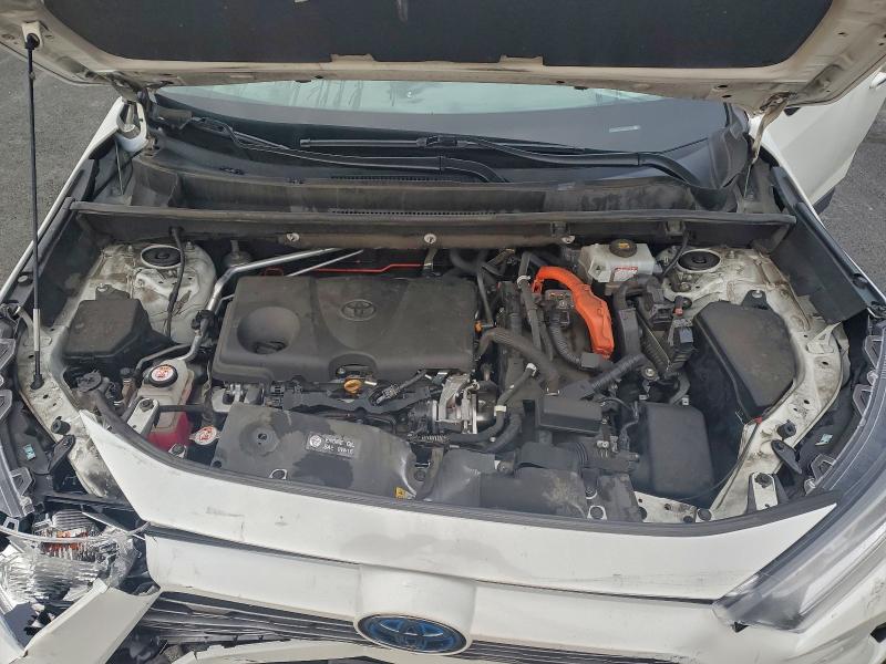Photo 12 from auction – 2021 TOYOTA RAV4 LIMIT with VIN 4T3D6RFV8MU019341