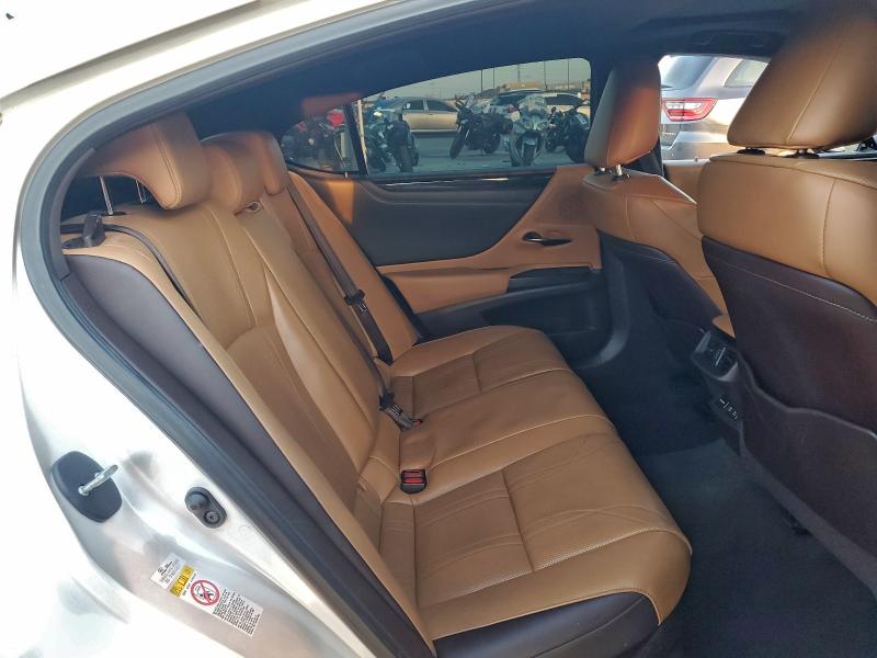 Photo 10 from auction – 2019 LEXUS ES 300H with VIN 58AB21B14KU003434
