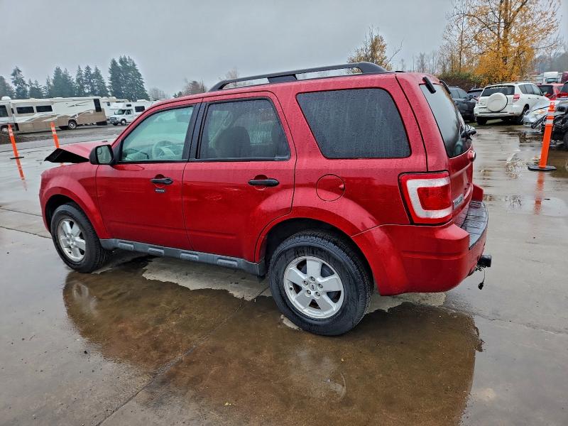 Photo 2 from auction – 2010 FORD ESCAPE XLT with VIN 1FMCU9DG2AKB81360