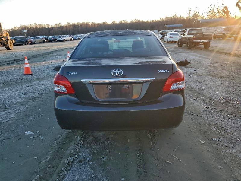 Photo 6 from auction – 2007 TOYOTA YARIS with VIN JTDBT923871048944