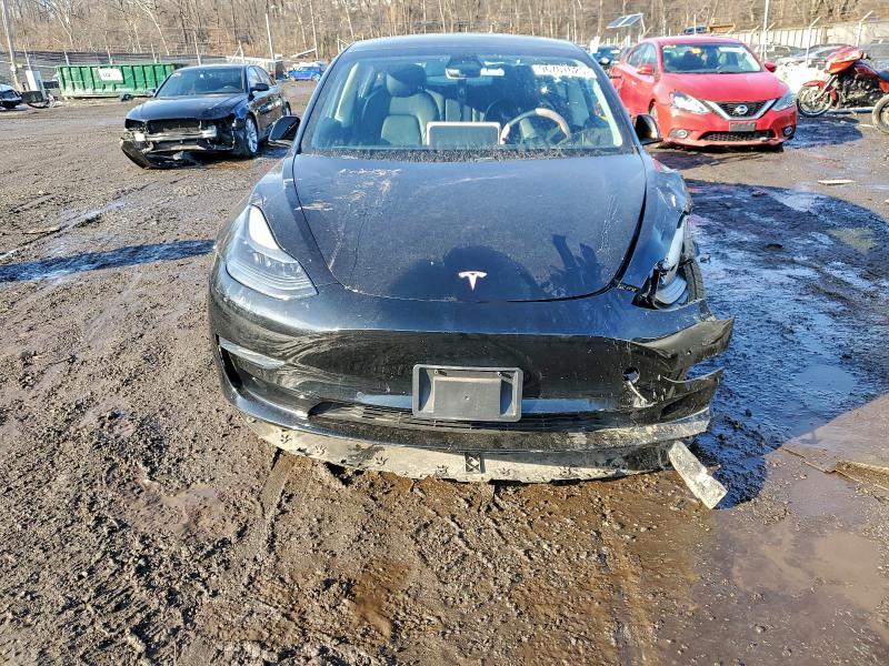 Photo 5 from auction – 2021 TESLA MODEL 3 with VIN 5YJ3E1EA7MF920883