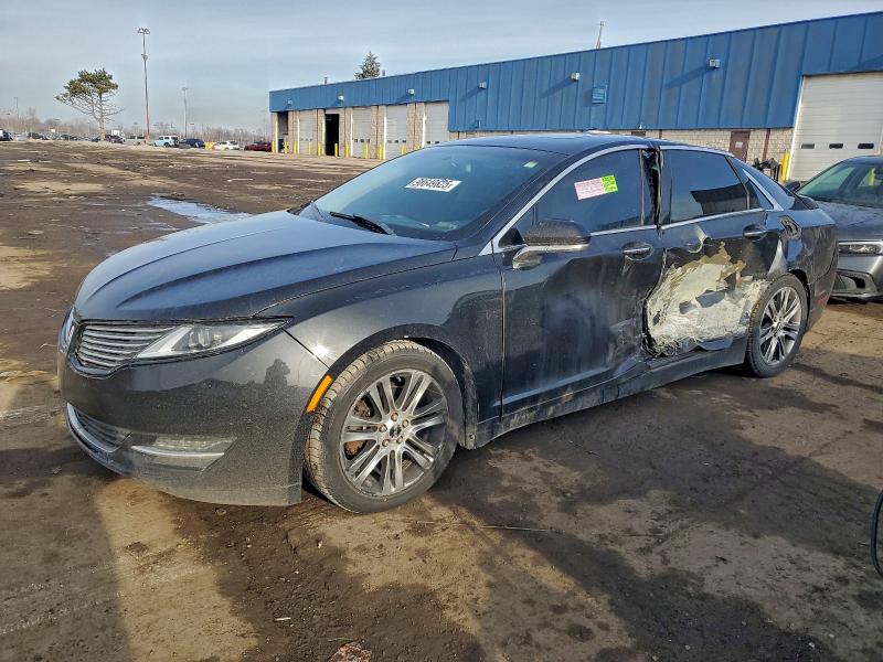 LINCOLN MKZ 2013 with VIN 3LN6L2J93DR813375 - Photo from auction