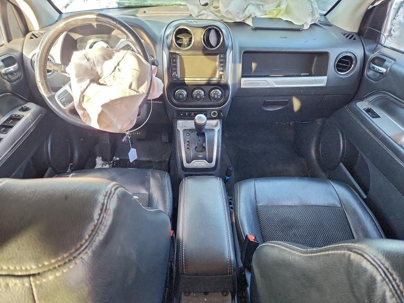 Photo 8 from auction – 2017 JEEP COMPASS LA with VIN 1C4NJCEB7HD208623