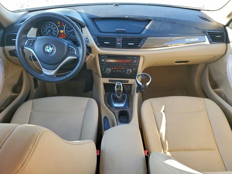 Photo 8 from auction – 2015 BMW X1 SDRIVE2 with VIN WBAVM1C50FVZ94228