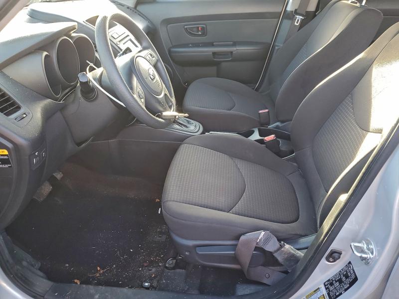 Photo 7 from auction – 2013 KIA SOUL with VIN KNDJT2A57D7768590