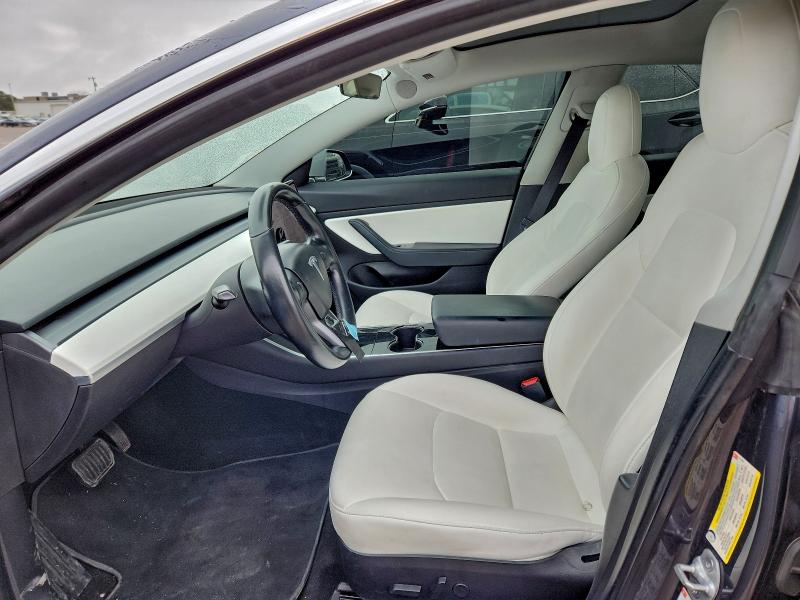Photo 7 from auction – 2018 TESLA MODEL 3 with VIN 5YJ3E1EA2JF177867