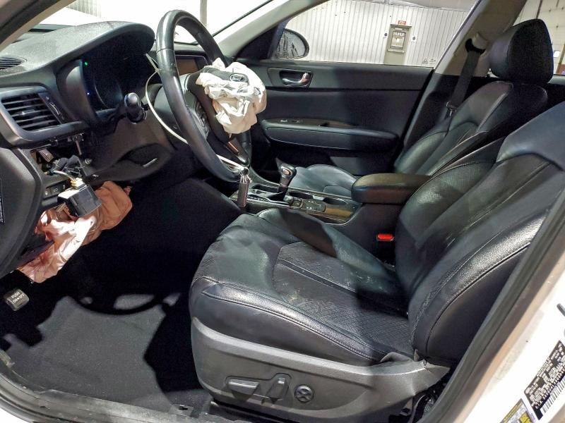 Photo 7 from auction – 2016 KIA OPTIMA EX with VIN 5XXGU4L39GG040229