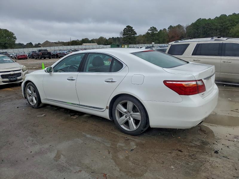 Photo 2 from auction – 2011 LEXUS LS 460 with VIN JTHBL5EF6B5103003