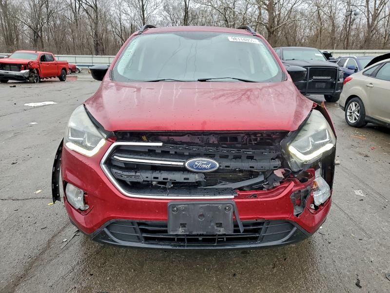 Photo 5 from auction – 2017 FORD ESCAPE SE with VIN 1FMCU0GD8HUD51569