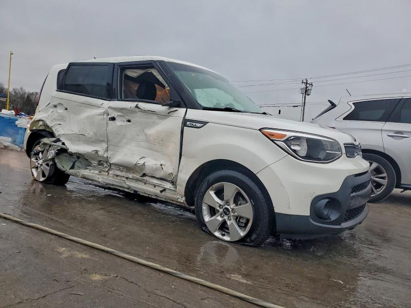 Photo 4 from auction – 2019 KIA SOUL with VIN KNDJN2A26K7687206