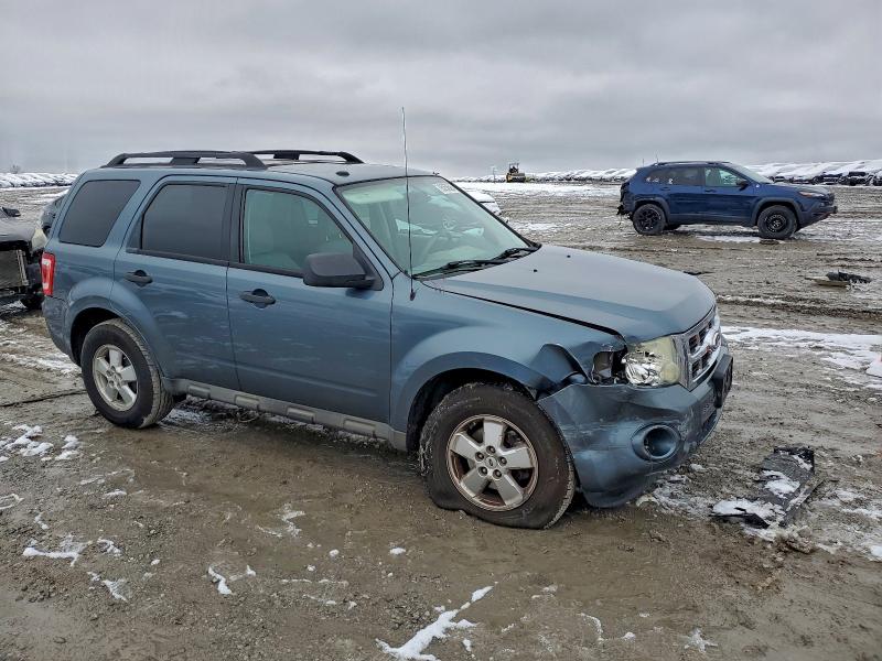 Photo 4 from auction – 2010 FORD ESCAPE XLT with VIN 1FMCU0D7XAKB79979