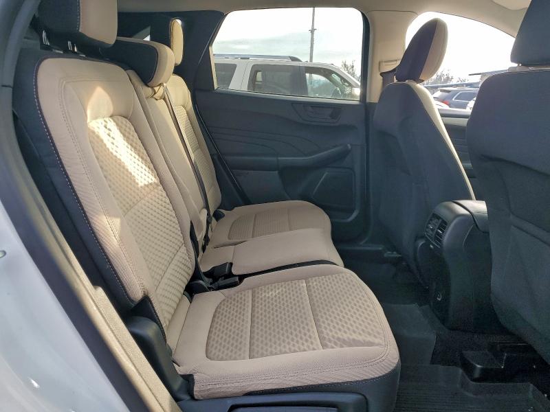 Photo 11 from auction – 2022 FORD ESCAPE with VIN 1FMCU9G62NUA02358