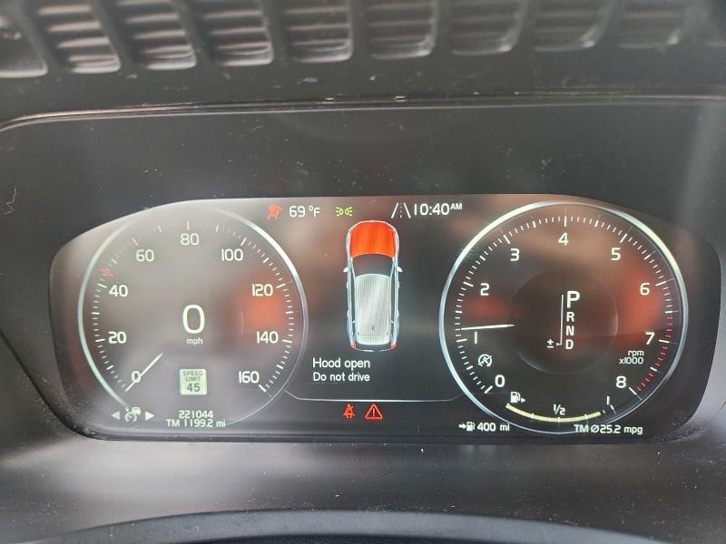 Photo 9 from auction – 2017 VOLVO XC90 T6 with VIN YV4A22PK8H1129396