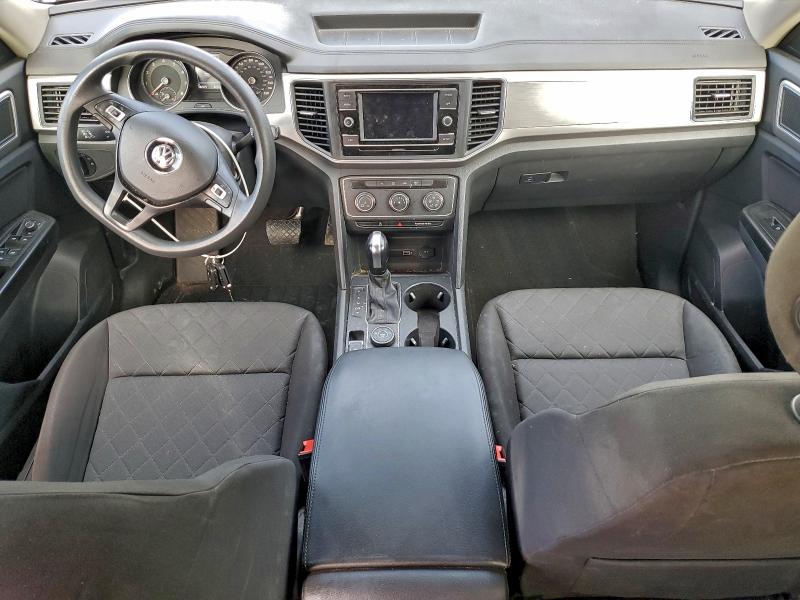 Photo 8 from auction – 2019 VOLKSWAGEN ATLAS S with VIN 1V2GR2CA7KC536772