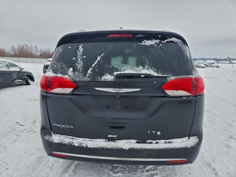 Photo 6 from auction – 2019 CHRYSLER PACIFICA T with VIN 2C4RC1BGXKR652132