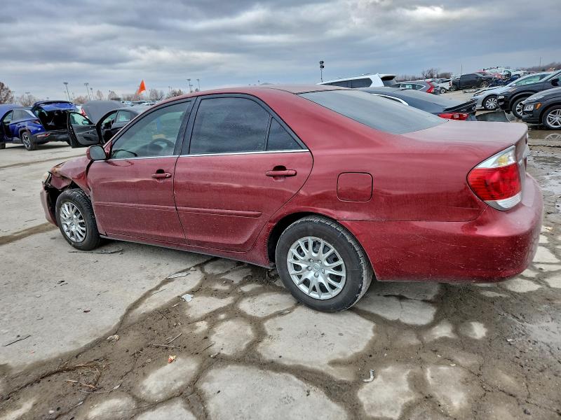 Photo 2 from auction – 2005 TOYOTA CAMRY with VIN 4T1BE32K05U042142