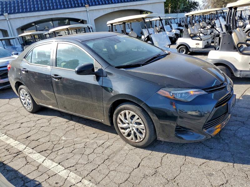 Photo 4 from auction – 2018 TOYOTA COROLLA L with VIN 5YFBURHE6JP841183