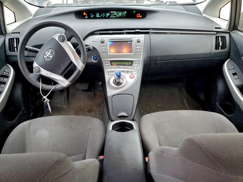Photo 8 from auction – 2014 TOYOTA PRIUS with VIN JTDKN3DU9E0363476